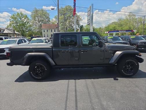 2022 Jeep Gladiator Willys 4x4