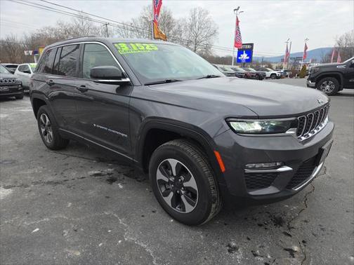 2023 Jeep Grand Cherokee 4xe Base
