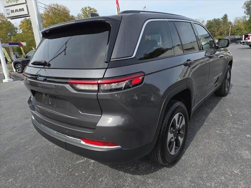 2023 Jeep Grand Cherokee 4xe Base