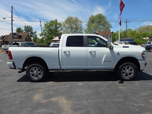 Bright White Clearcoat 2024 RAM 2500 Laramie