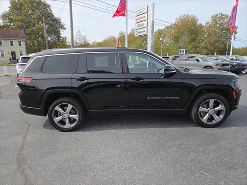 2022 Jeep Grand Cherokee L Limited 4x4