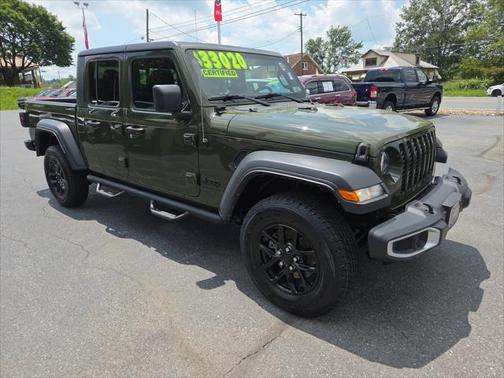 2022 Jeep Gladiator Sport S 4x4