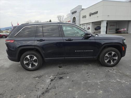 2023 Jeep Grand Cherokee 4xe Base
