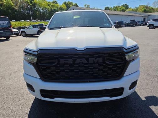 Bright White Clearcoat 2026 RAM 1500 Big Horn