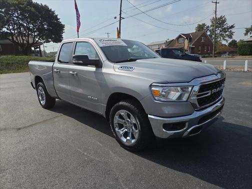 2022 RAM 1500 Big Horn Quad Cab 4x4 64' Box