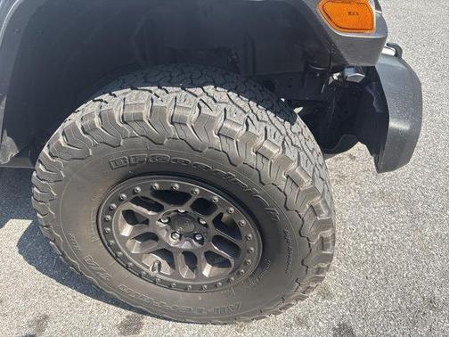 Bright White Clearcoat 2022 Jeep Wrangler Unlimited Sport