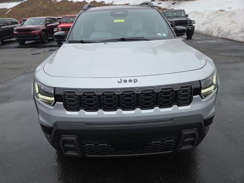 Silver Zynith Clearcoat 2026 Jeep Cherokee Overland