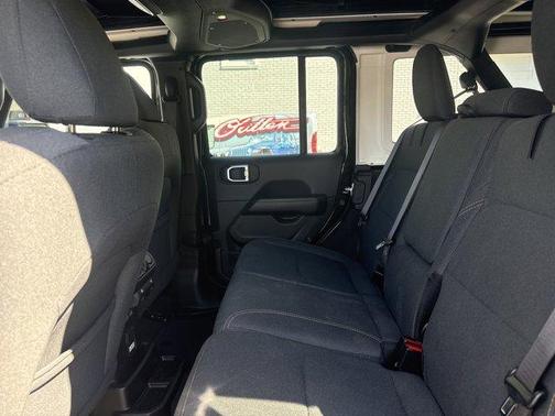Black Clearcoat 2025 Jeep Wrangler 4xe Sahara