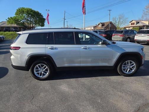 Silver Zynith 2023 Jeep Grand Cherokee L Laredo