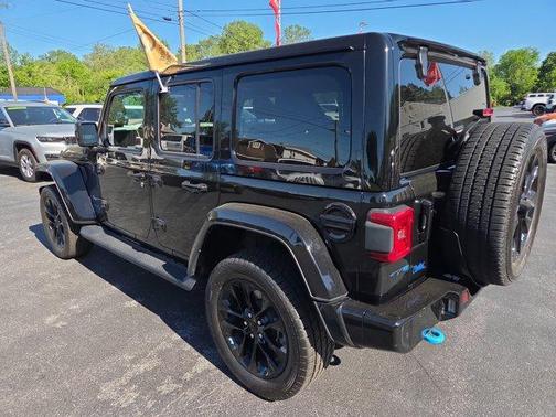 Black Clearcoat 2021 Jeep Wrangler Unlimited 4xe Sahara