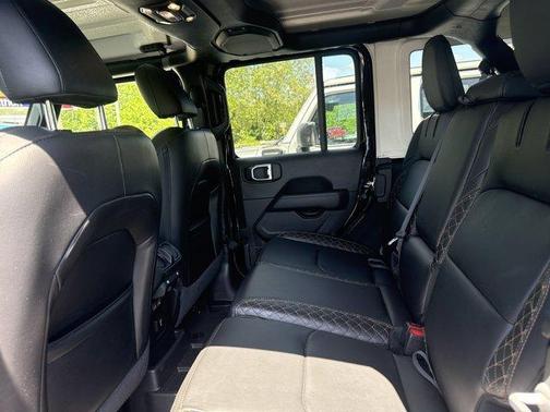 Black Clearcoat 2021 Jeep Wrangler Unlimited 4xe Sahara