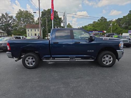 2024 RAM 2500 Big Horn Crew Cab 4x4 64' Box