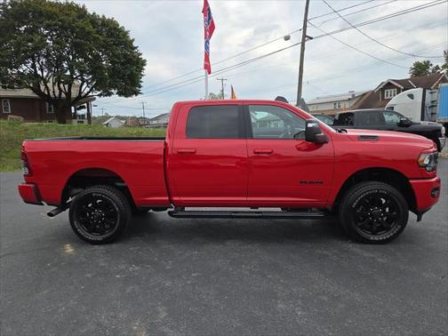 2024 RAM 2500 Big Horn Crew Cab 4x4 64' Box