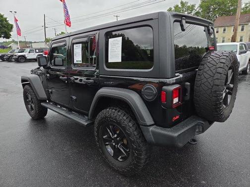 Black Clearcoat 2021 Jeep Wrangler Unlimited Sport Altitude