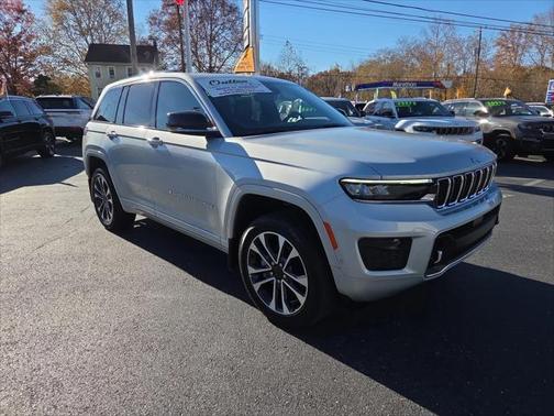 2022 Jeep Grand Cherokee Overland 4x4
