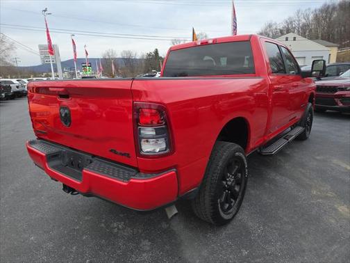 2024 RAM 2500 Big Horn Crew Cab 4x4 64' Box