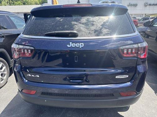 Jazz Blue Pearlcoat 2021 Jeep Compass Latitude