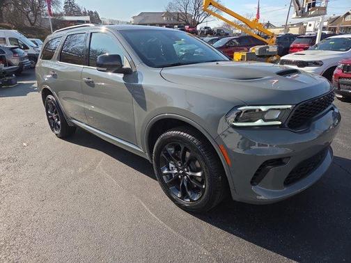 Destroyer Gray Clearcoat 2026 Dodge Durango GT