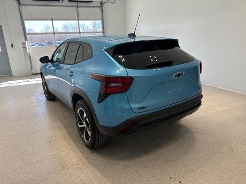 2025 Chevrolet Trax FWD 1RS