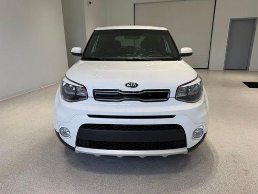 Clear White 2017 Kia Soul +