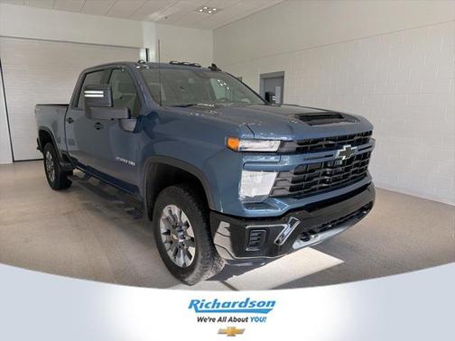 2024 Chevrolet Silverado 2500 Custom