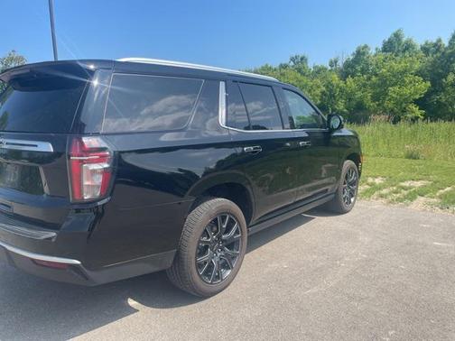 2023 Chevrolet Tahoe 4WD High Country