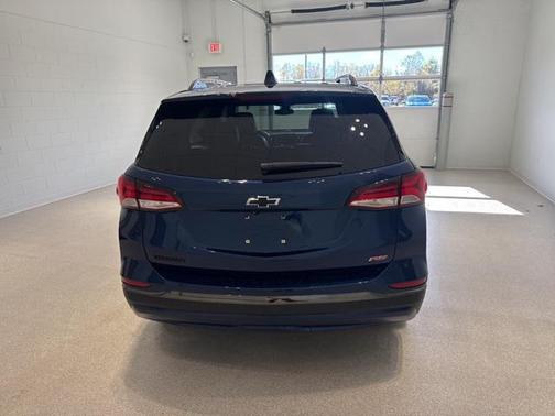 2022 Chevrolet Equinox FWD RS