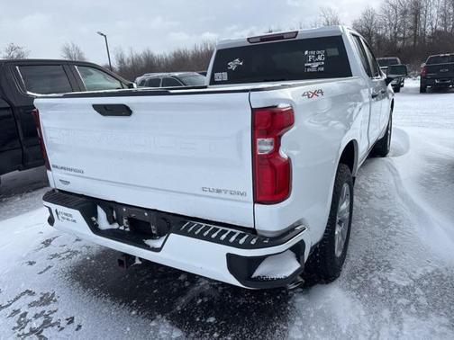 2020 Chevrolet Silverado 1500 Custom