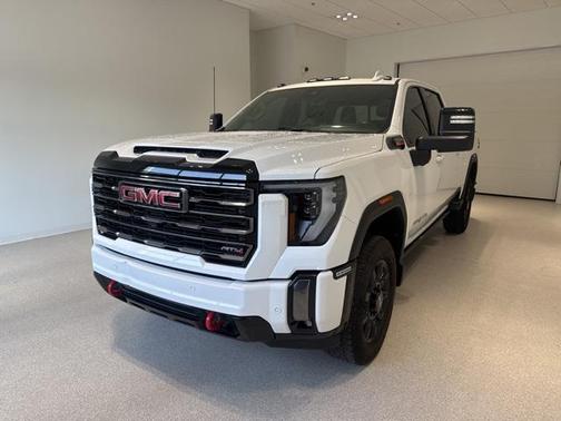 2024 GMC Sierra 2500 AT4