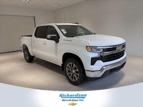Summit White 2026 Chevrolet Silverado 1500 LT