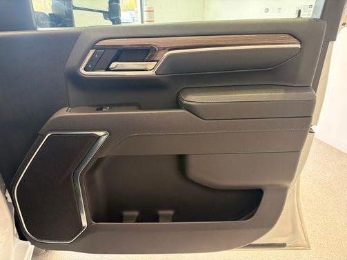 Summit White 2024 Chevrolet Silverado 2500 LT