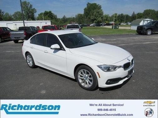 Photo 1 of 25 of 2018 BMW 320 i xDrive