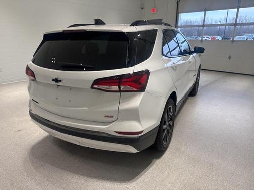 2022 Chevrolet Equinox FWD RS