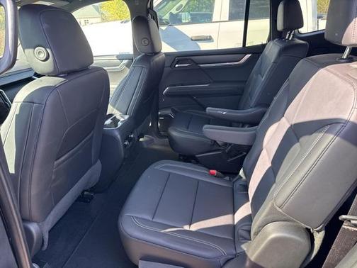 2024 GMC Acadia AWD Elevation
