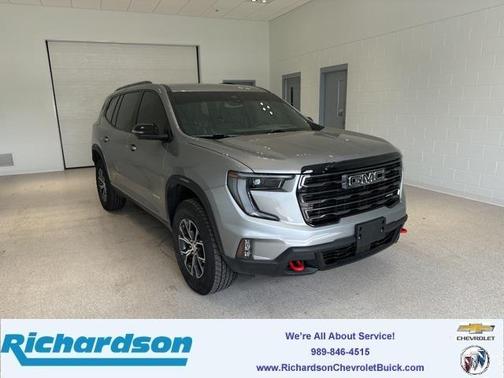 2024 GMC Acadia AWD AT4