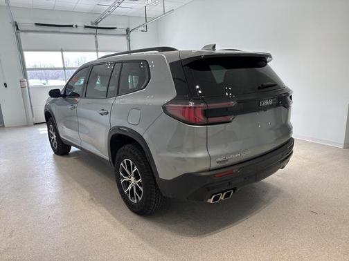 2024 GMC Acadia AWD AT4