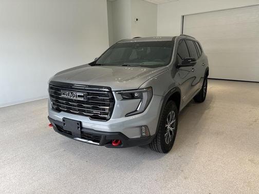 2024 GMC Acadia AWD AT4