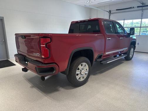 2025 Chevrolet Silverado 3500 High Country