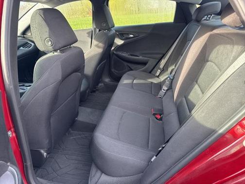 2024 Chevrolet Malibu FWD RS