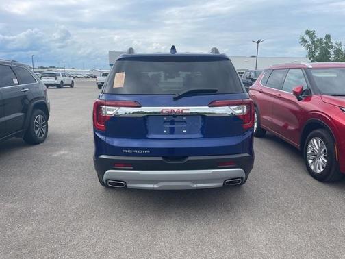 2023 GMC Acadia FWD SLE
