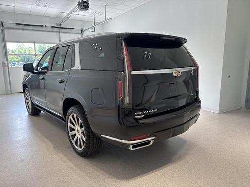 2022 Cadillac Escalade Premium Luxury Platinum