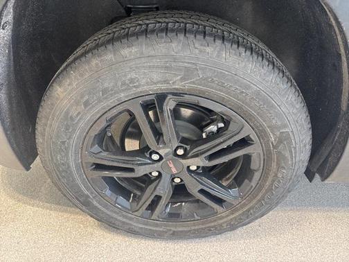 2023 GMC Terrain AWD AT4