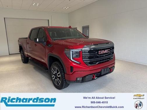 2023 GMC Sierra 1500 AT4