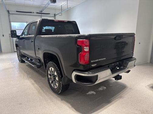 2023 Chevrolet Silverado 3500 LT