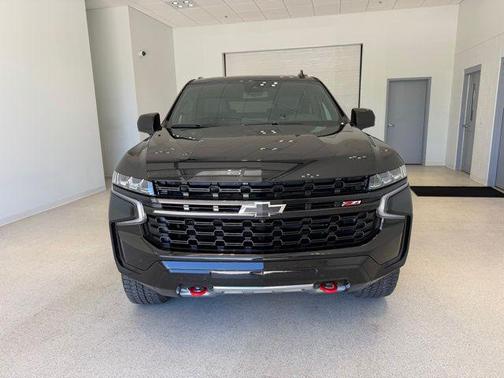 Black 2023 Chevrolet Suburban 4WD Z71