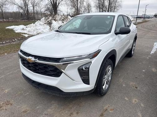 2024 Chevrolet Trax LS