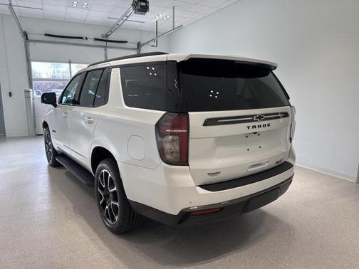 2022 Chevrolet Tahoe 4WD RST