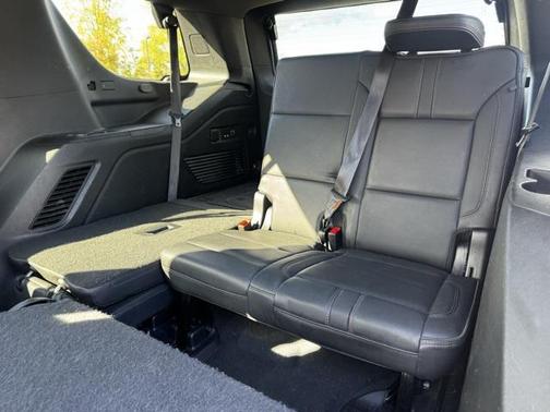 2022 Chevrolet Tahoe 4WD RST