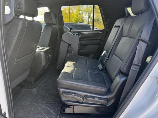 2022 Chevrolet Tahoe 4WD RST