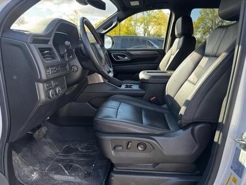 2022 Chevrolet Tahoe 4WD RST